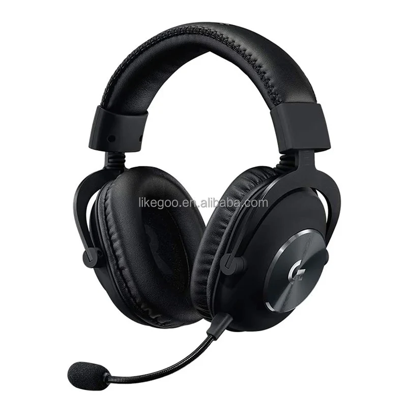 Side-by-side comparison of Logitech G PRO Wireless, G PRO X SUPERLIGHT, and G PRO 2 showing size and curvature differences