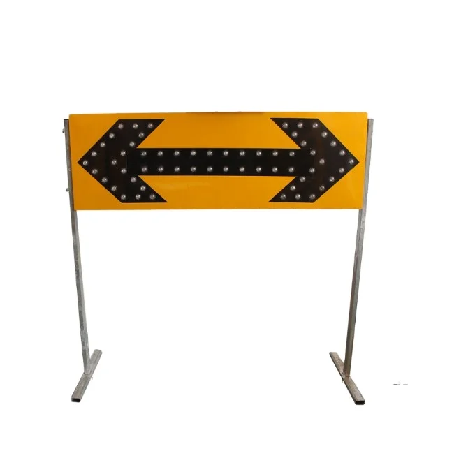 Wholesale traffic flashing LED highway directional road sign solar warning light arrow board