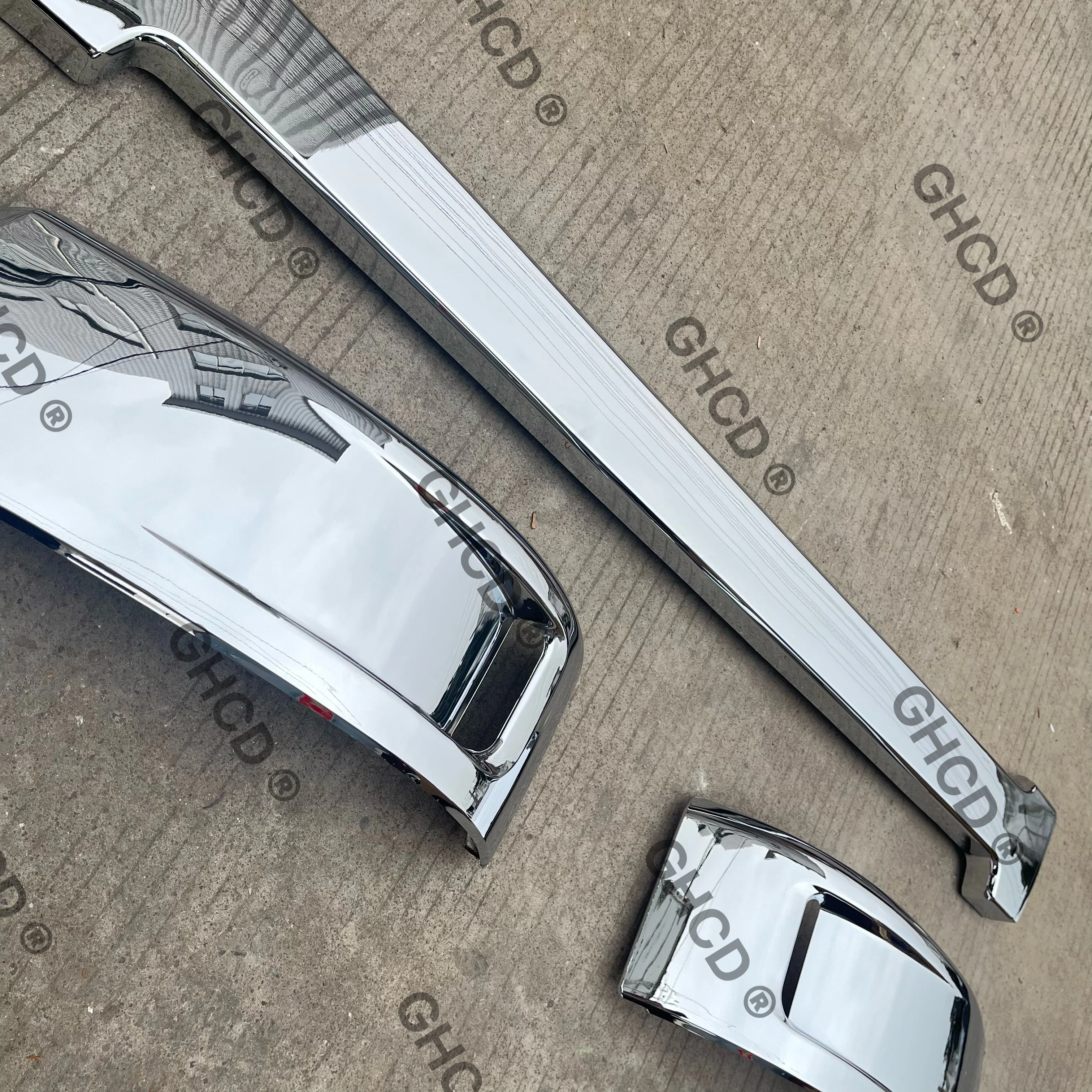 GHCD High Quality/Factory Price Japanese Truck Chrome Plated Bumper Garnish for MITSUBISHI FUSO/F420 supplier
