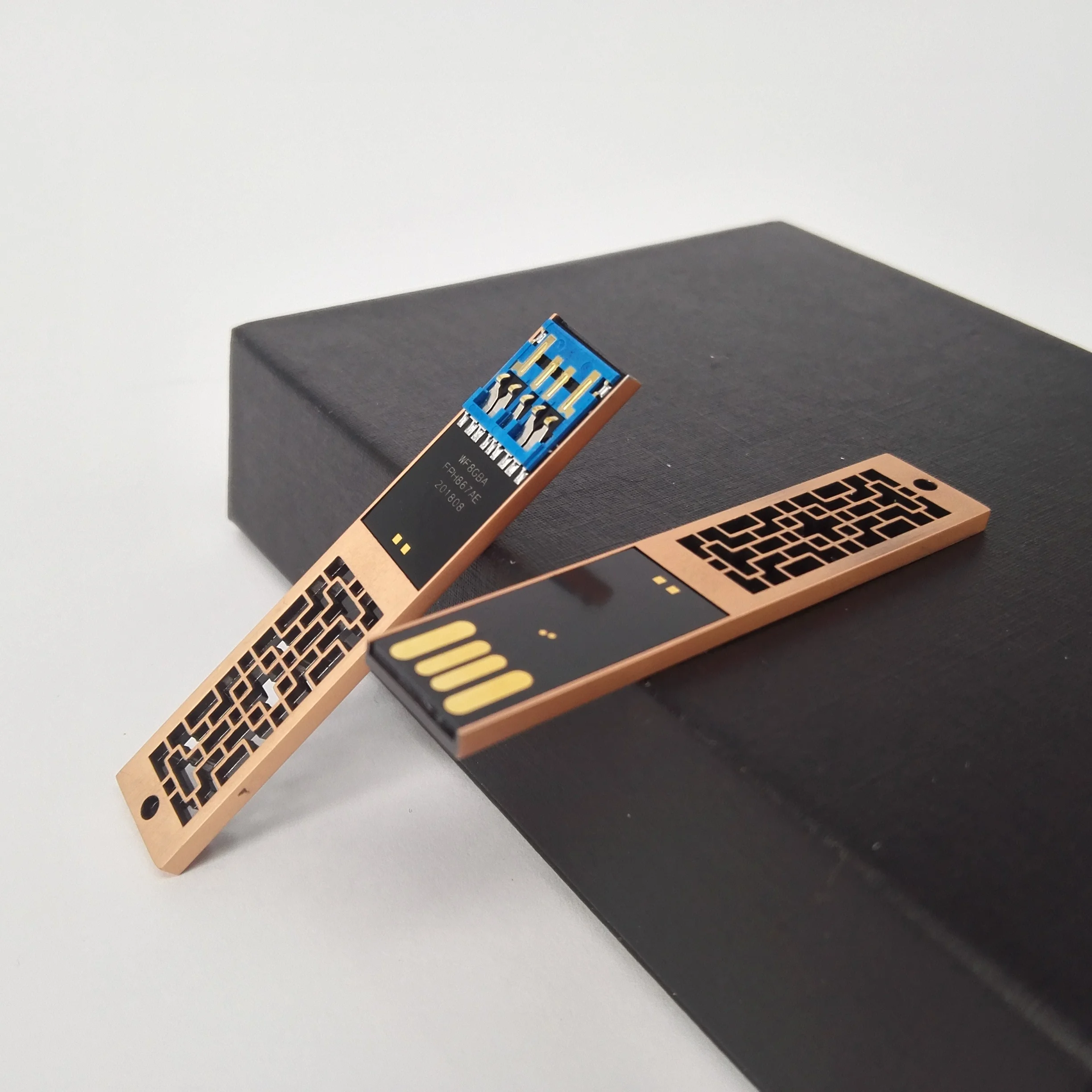 Window shape Water proof metal USB stick with hand ring 3.0 8GB 16GB copper USB - ANKUX.COM