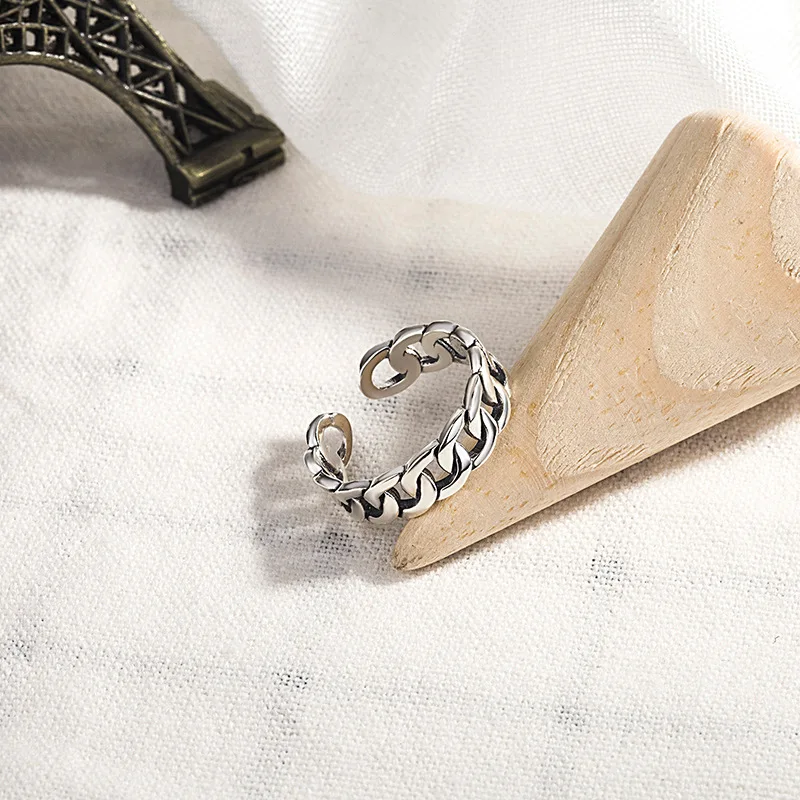 chains ring (1).jpg