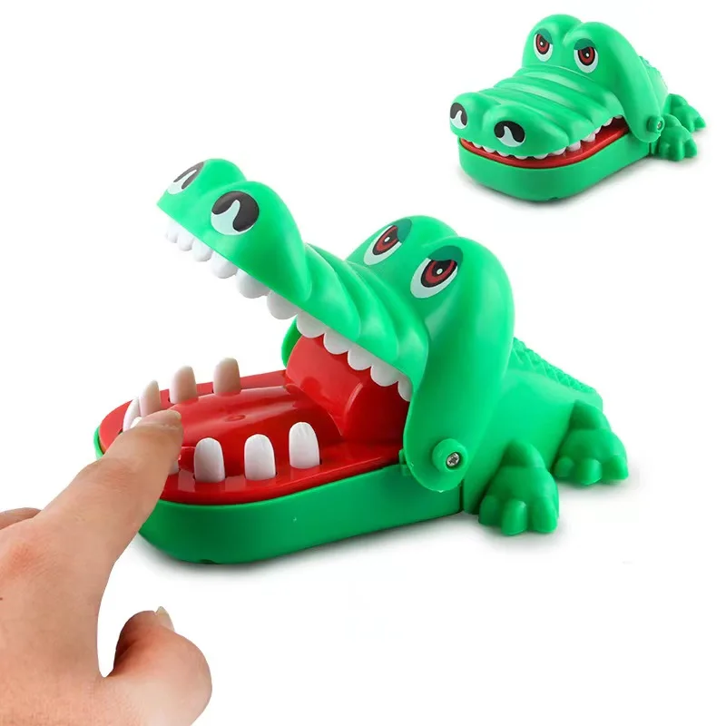 Hand Biting Crocodile Gnawing Teeth Crocodile Game Party Party Board ...