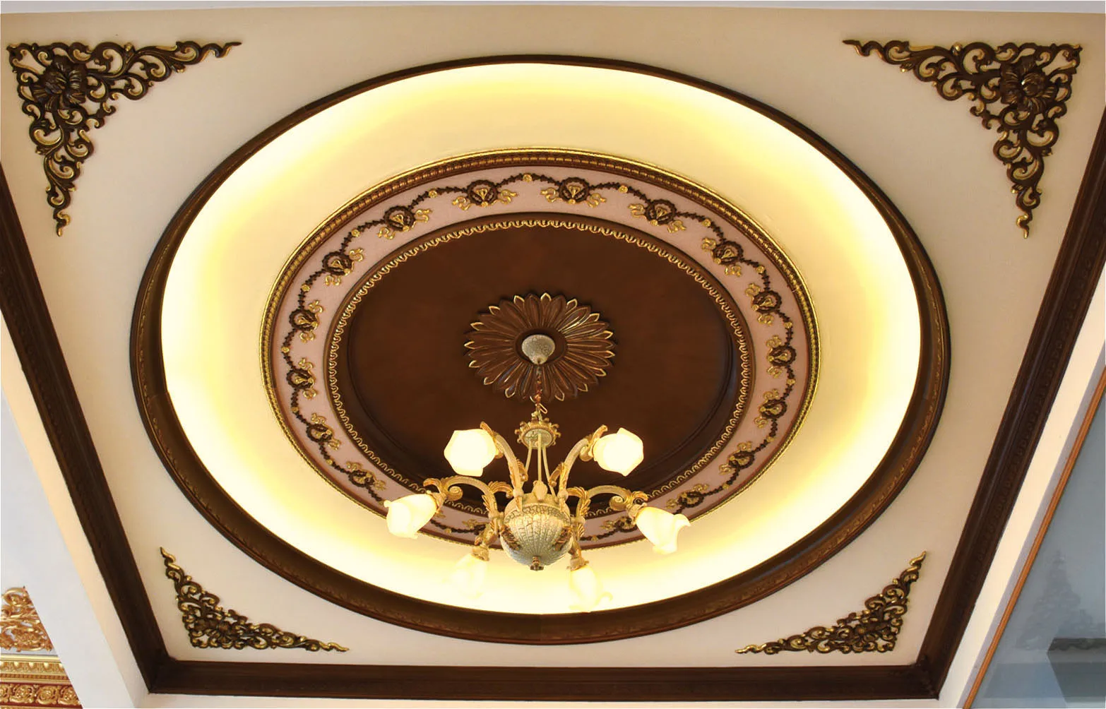 Multicolor Pu Ceiling Medallion Mold Decorative 3d Ceiling Board