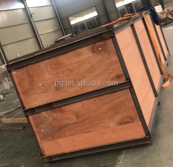 PG acrylic aquarium 2.JPG