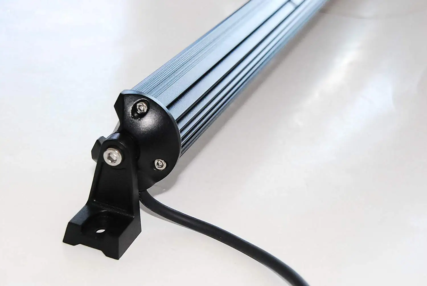 144w single row light bar.jpg