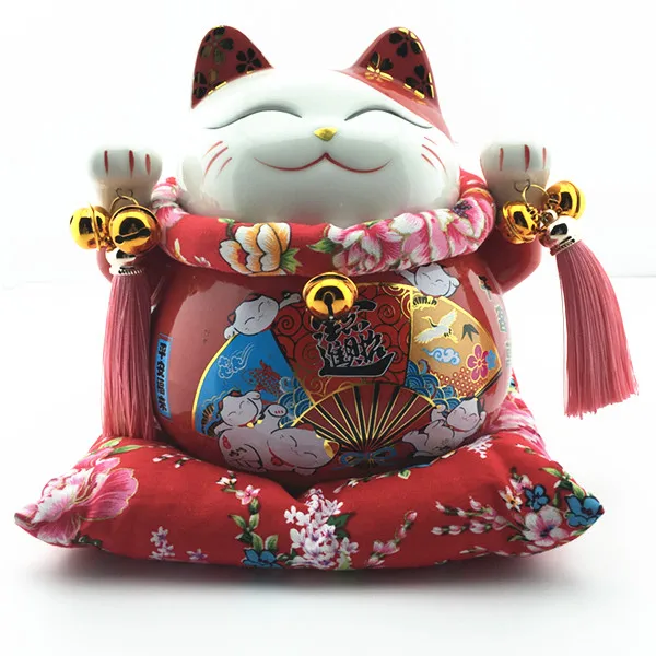 waving cat toy