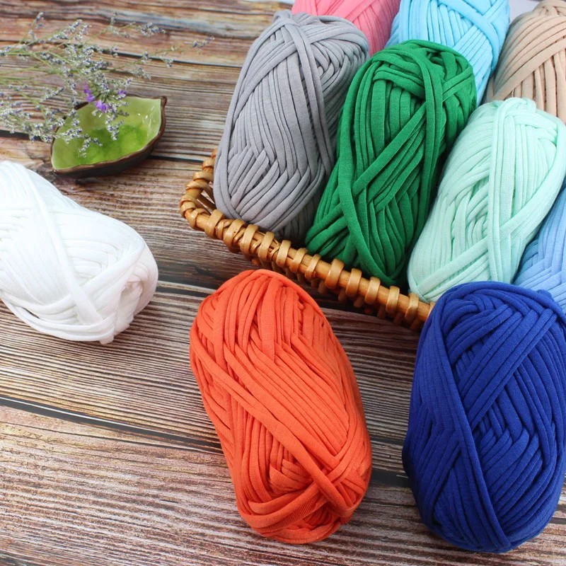 China factory wholesale high quality cotton hand knitting yarn polyester yarn t shirt crochet yarn for sale