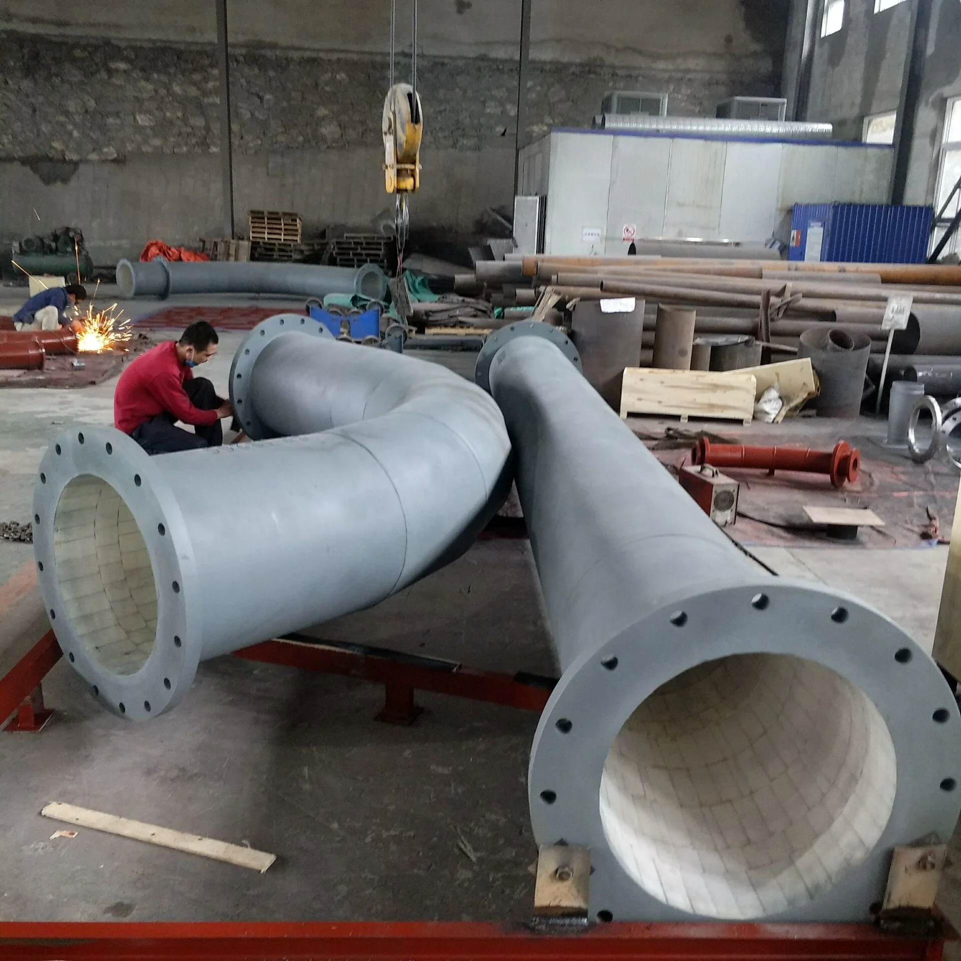 Large Diameter High Temperature Refractory Alumina Ceramic Lined Pipe