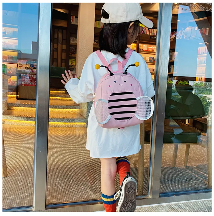 Latest Anti-lost Cute Animal Bee Small School Kindergarten Bags Hipster Kids School Backpack Bag