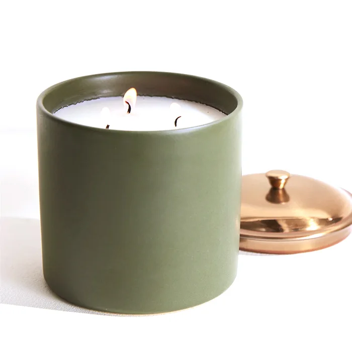 Matte Green Empty Ceramic Candle Jars With Glod Lid Ceramic Holders