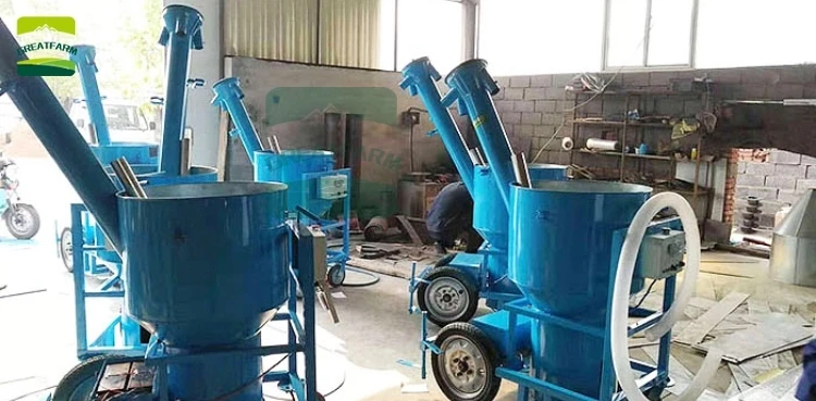 Automatic feeding device for broiler cage Automatic feeding car for sale