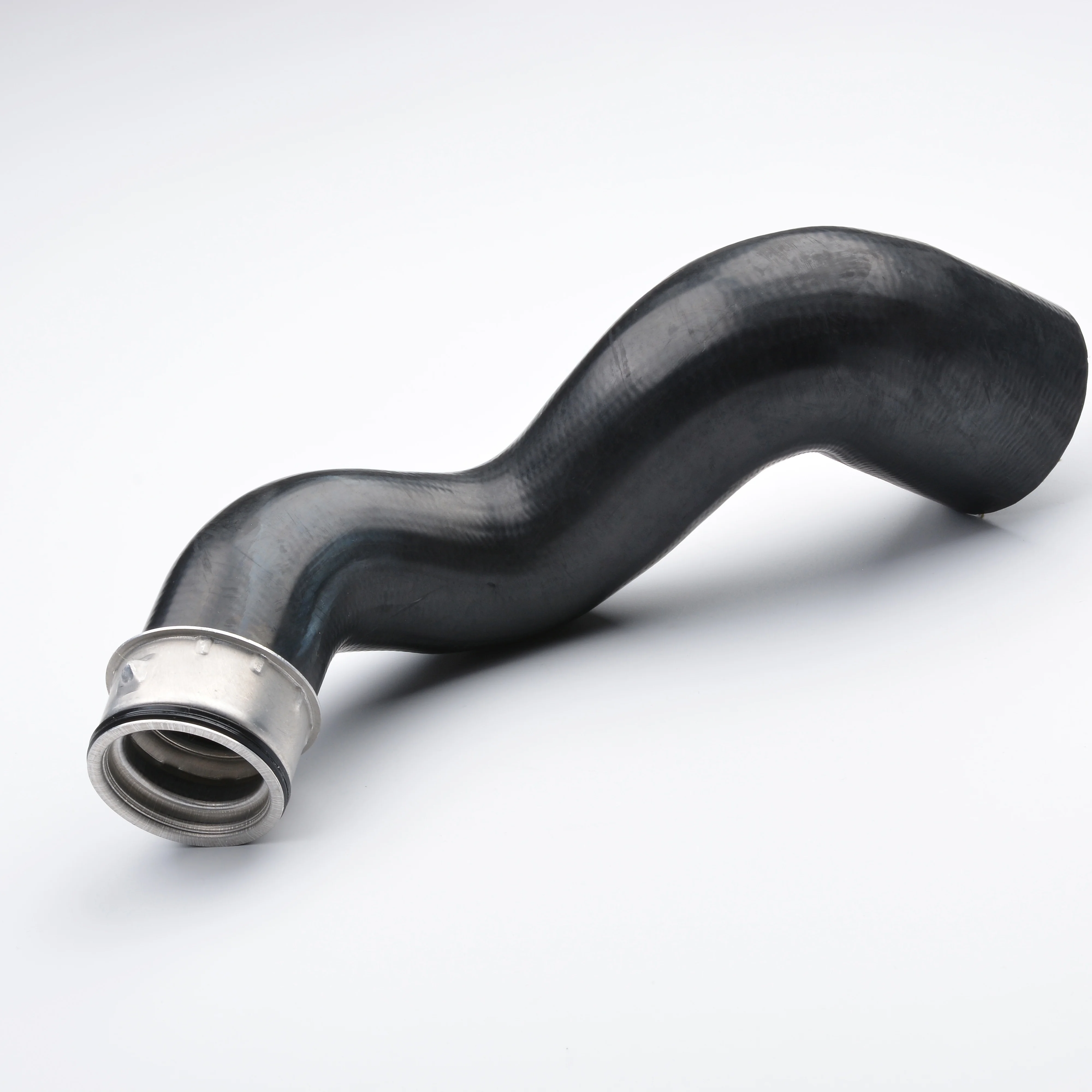INTERCOOLER TURBO HOSE PIPE FOR 1K0145832AC 1K0145832AA