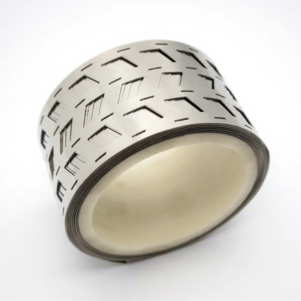 鉄びし　foil Zigzag Nickel Plated Steel Strip W Shape for 18650, 26650, 21700