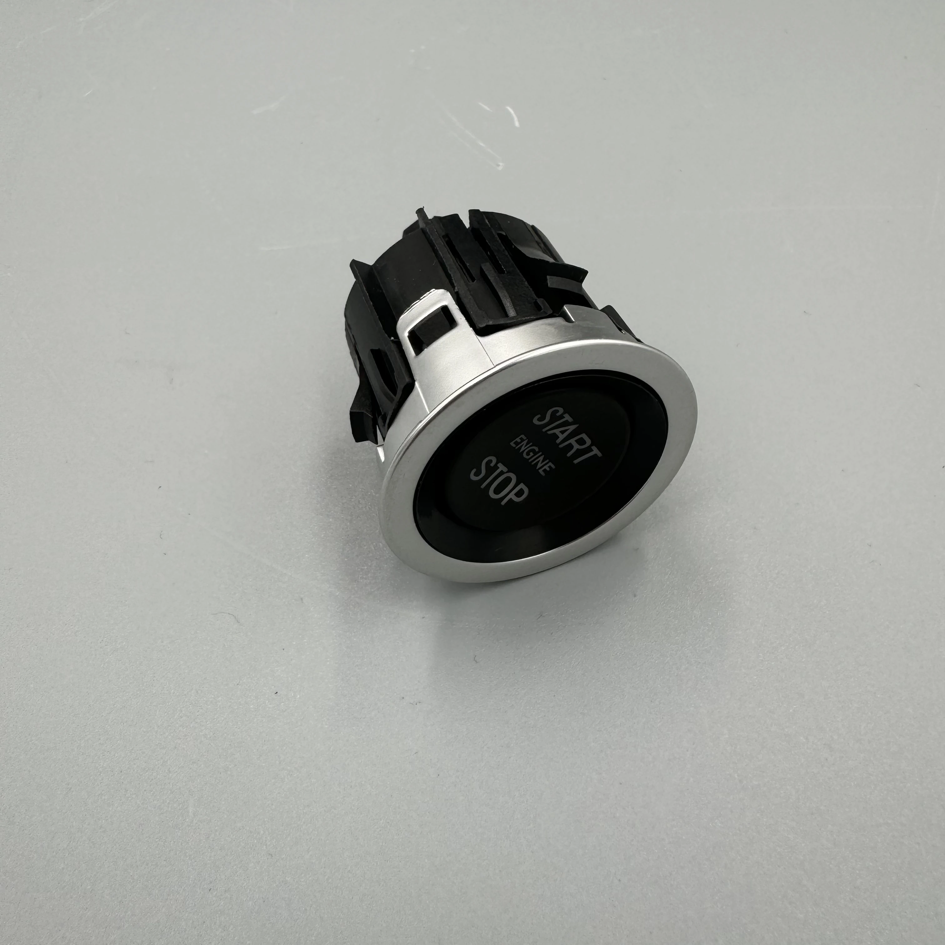 thumbnail image 2 of LR094038 Ignition Start Stop Push Button Switch For Land Rover Range Rover Sport 2 of 2
