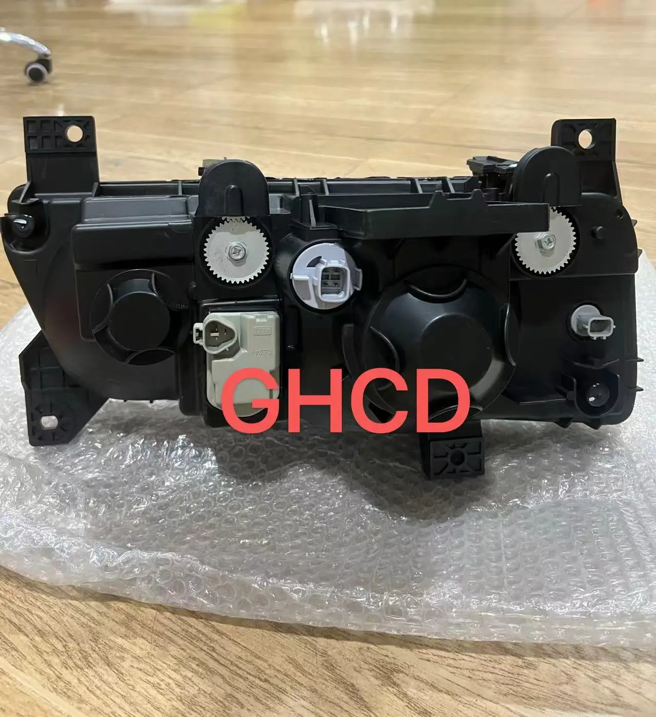 GHCD/exclusive New Product/hihg Quality Japanese Truck MITSUBISH FUSO/F420 LED Headlights details