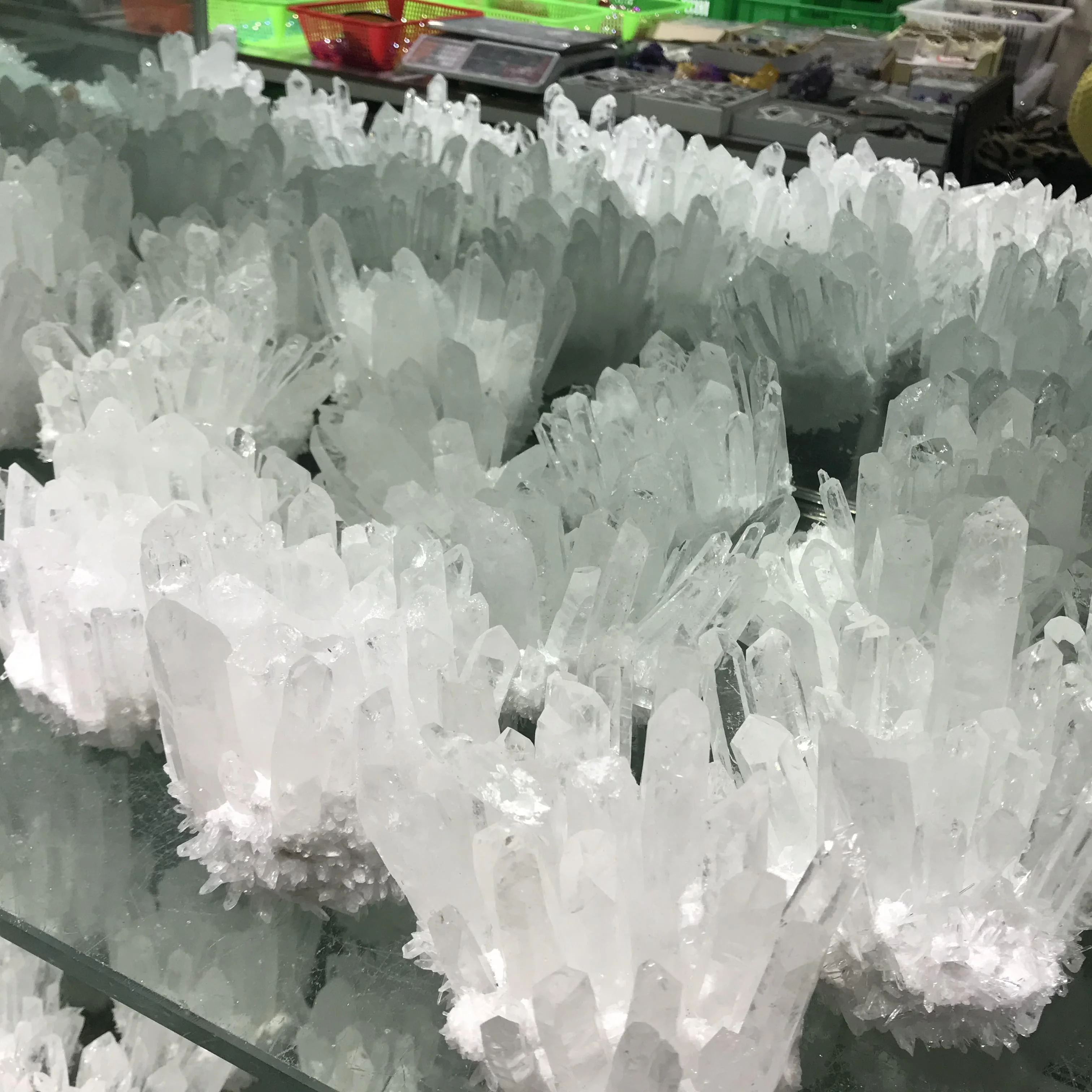 Wholesale Natural Crystal Quartz Cluster Reiki Gemstone Lemurian Seed