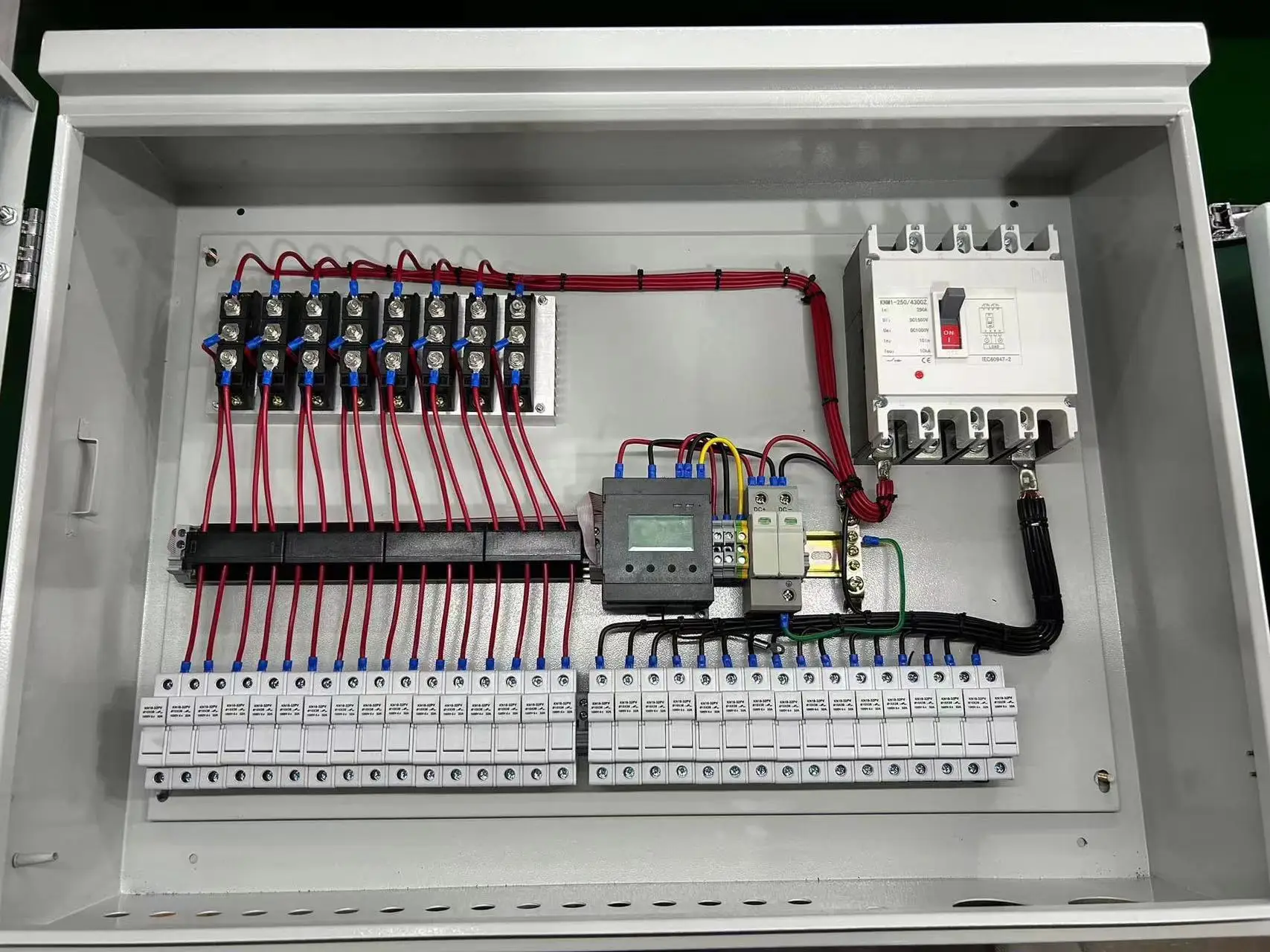 Solar Pv String Box Assembly Kinee Solar Combiner Box Dc Ac Pv Combiner Box with 4 String Pv Dc ...