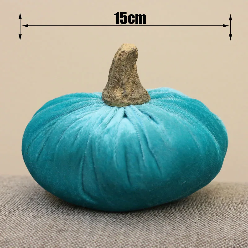 Hot Sale Handmade Lovely Plush Four Colors Soft Festival Decoration