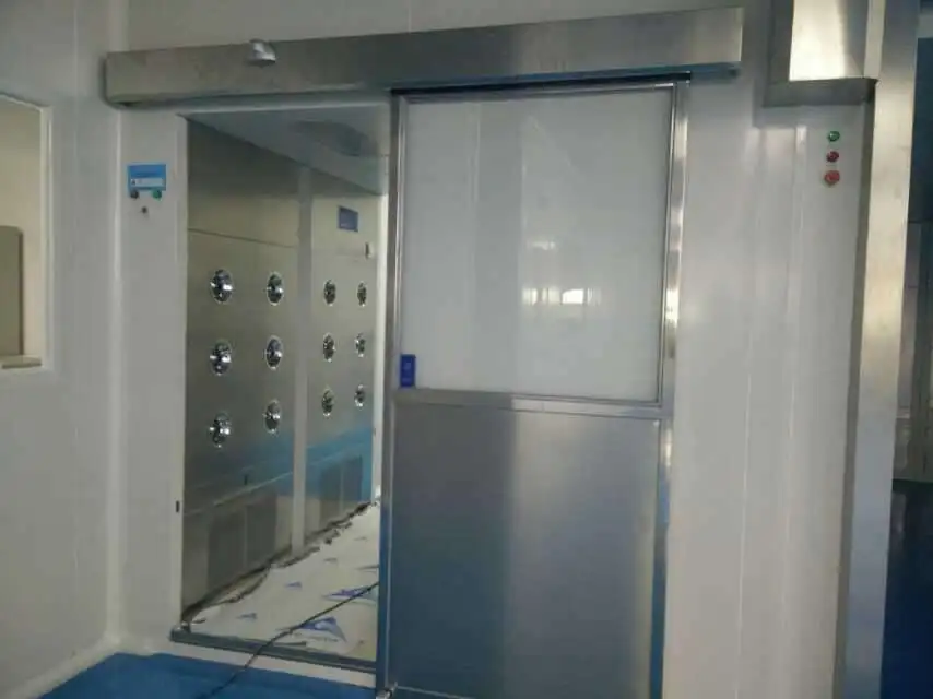 Air Shower Room2.jpg