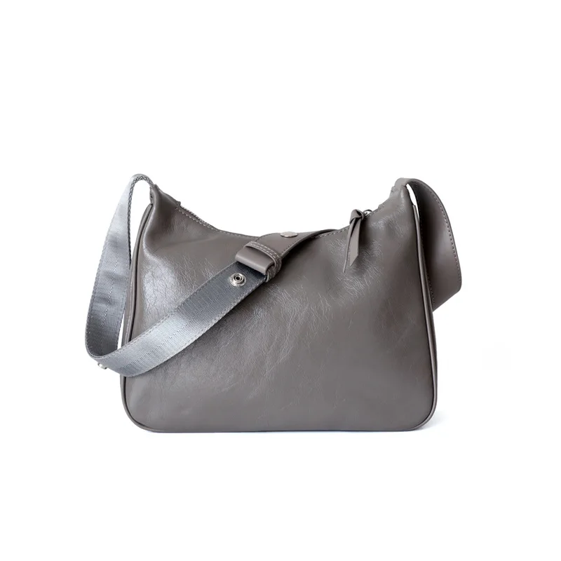 women handbag-13.jpg