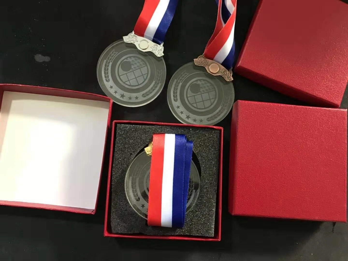 glass crystal medal (3).jpg