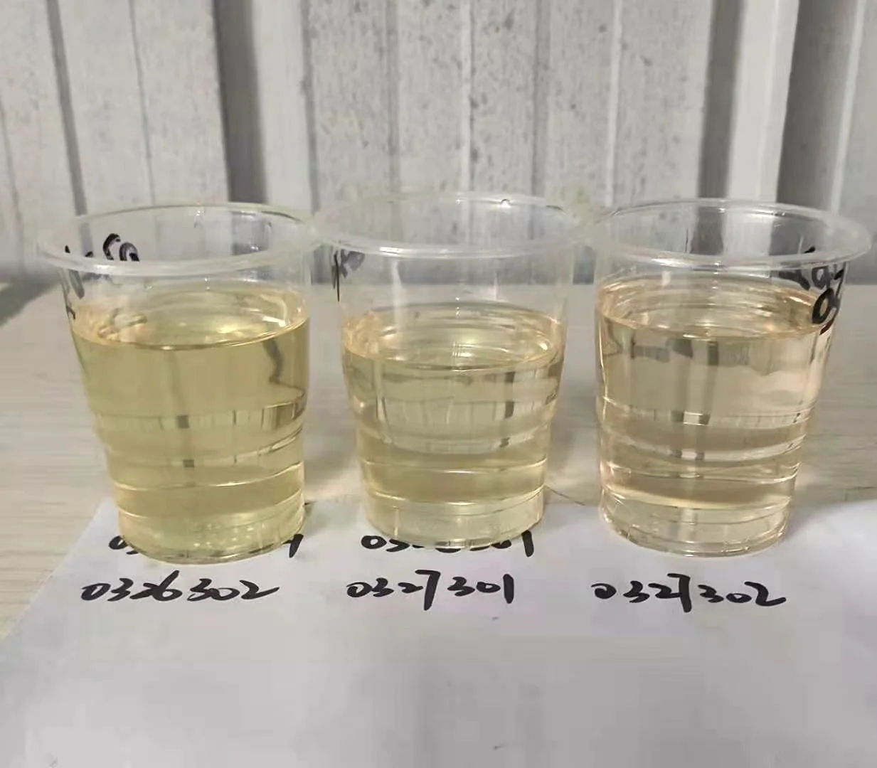 Ancamine K54/Lapox AC-14 Equivalent Epoxy Accelerator DMP-30 2,4,6-Tris(dimethyllaminomethyl) Phenol manufacture