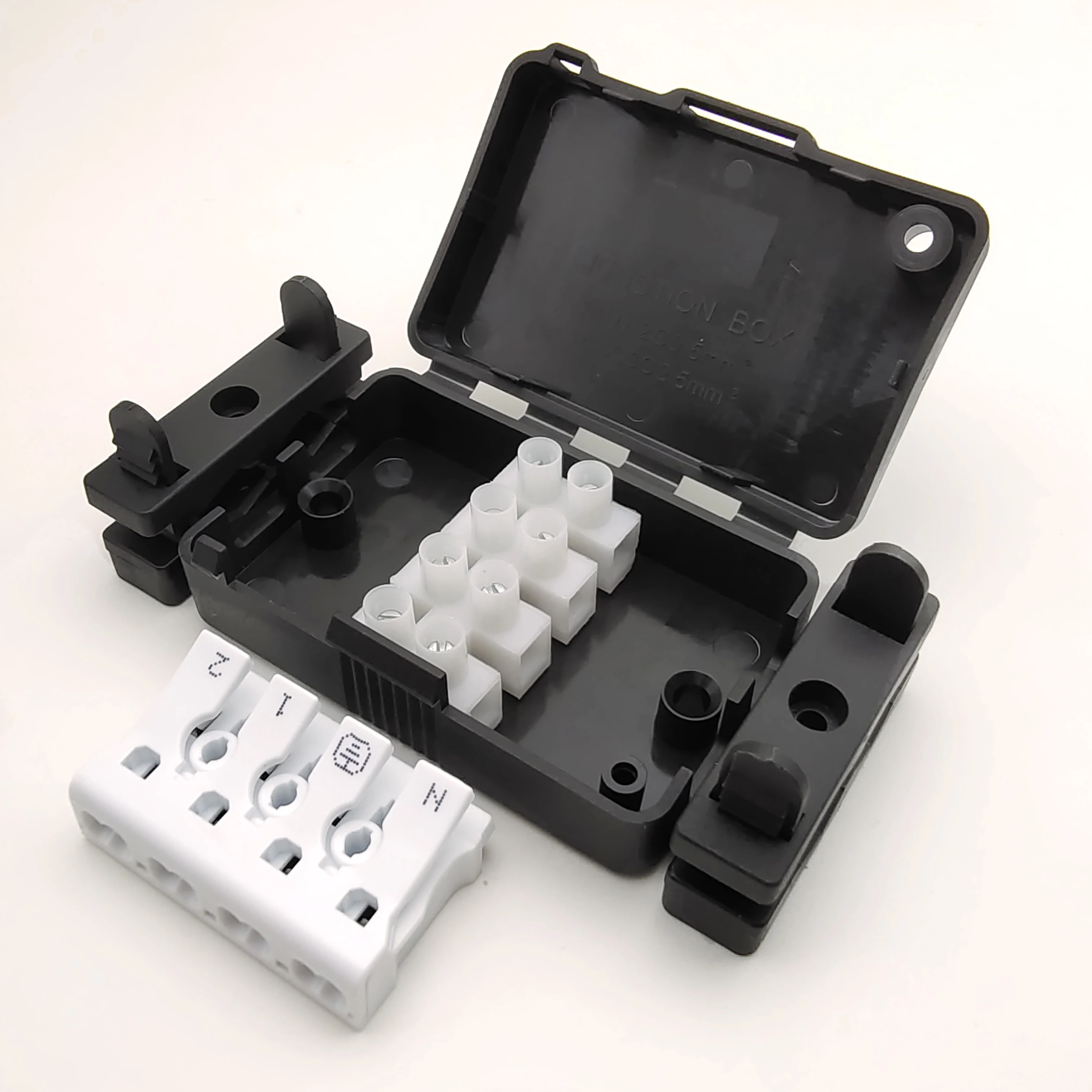 Factory Direct 4pin Screwless Quick Junction Box Terminal Protection