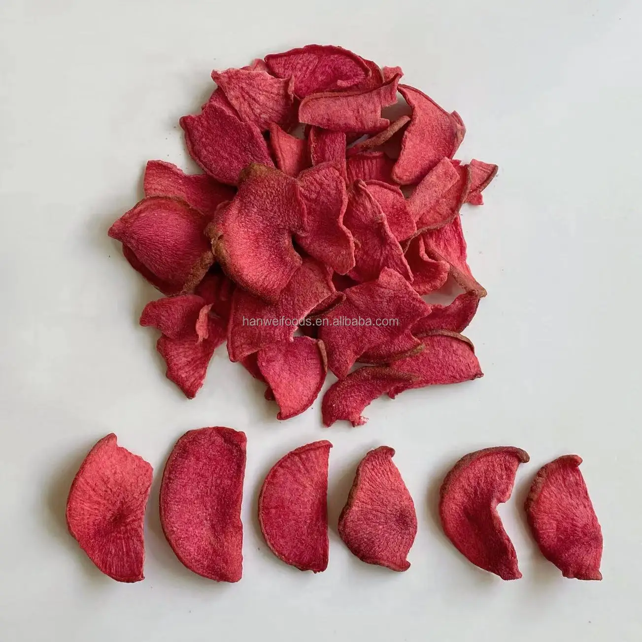 Vacuum Fried Vegetable Snacks Radish Slices Dried Red Turnip Chips manufacture