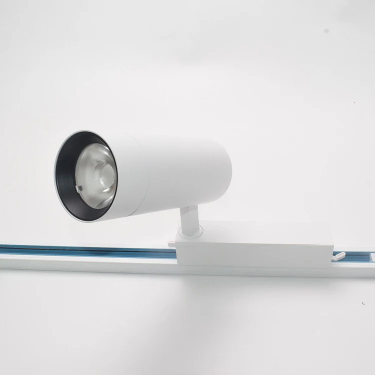 Show Room Wall Washer Spot Lighting Aluminum Body Adjustable Stable LED COB Track Light