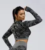 China Factory logo yoga set With Reply very quickly