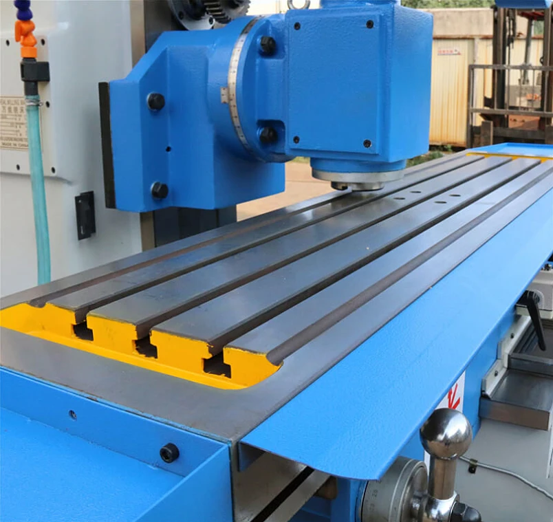 HUM30C Semi-Automatic Universal Milling Machine - 3 Axes, Heavy Duty ...