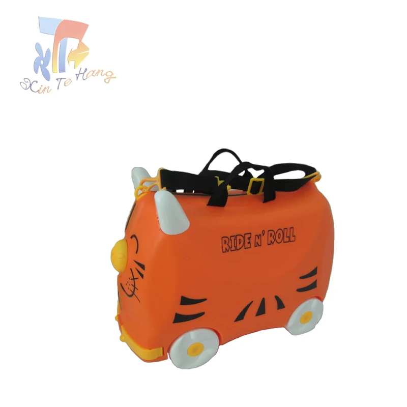 ride n roll suitcase