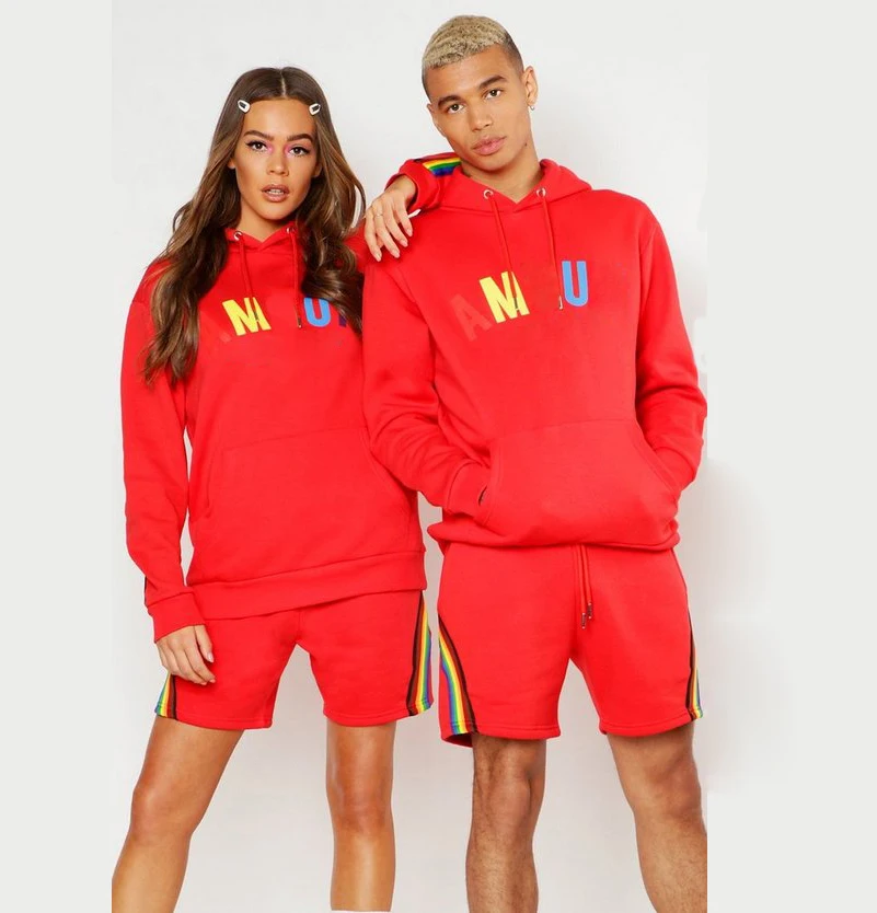 loose fitting tracksuits
