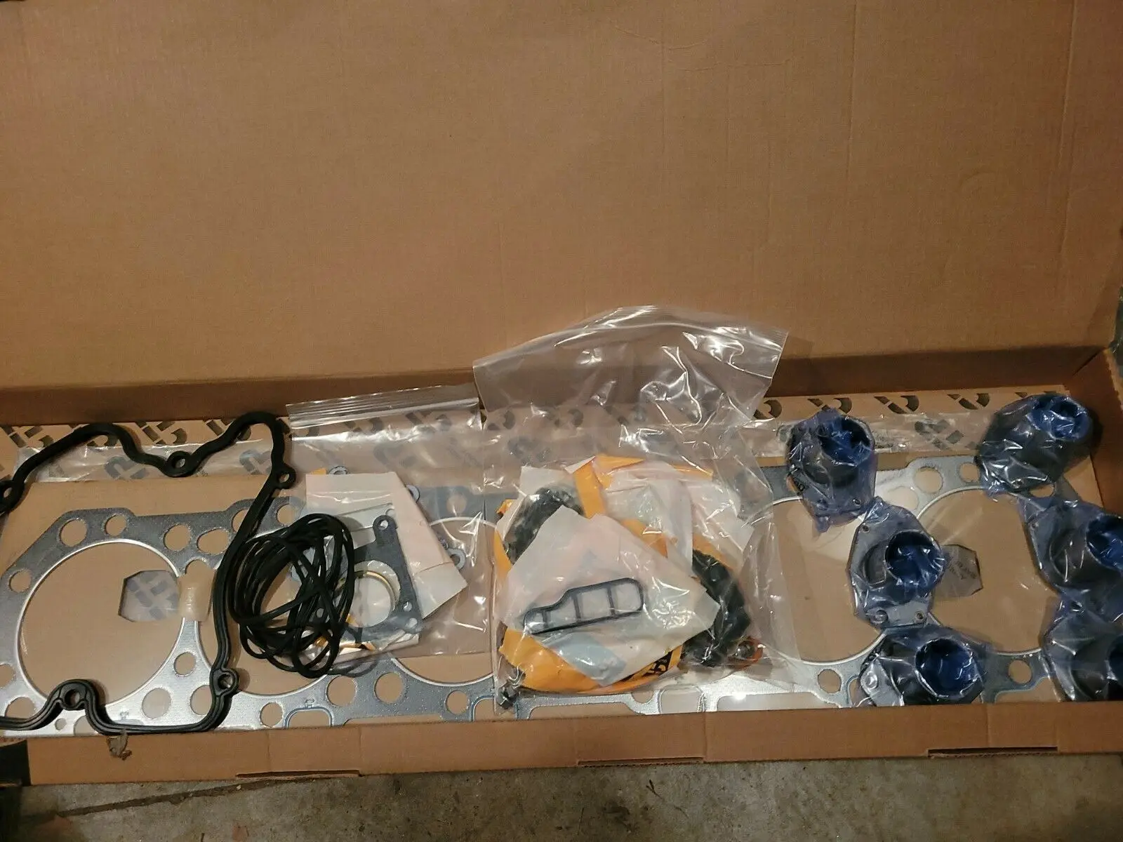 Upper Cylinder Head Gasket Kit For Caterpillar C15/c16 331165 Ref