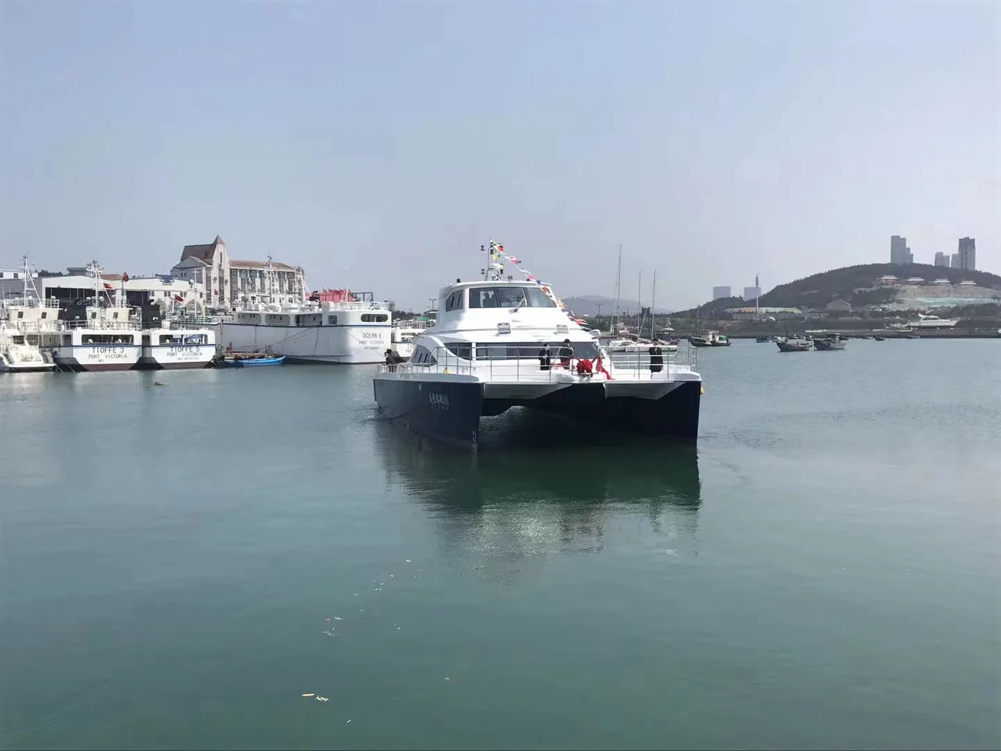 Offshore Fishing Boat With Bathroom Enclosed Cabin Aluminium Luxury 8