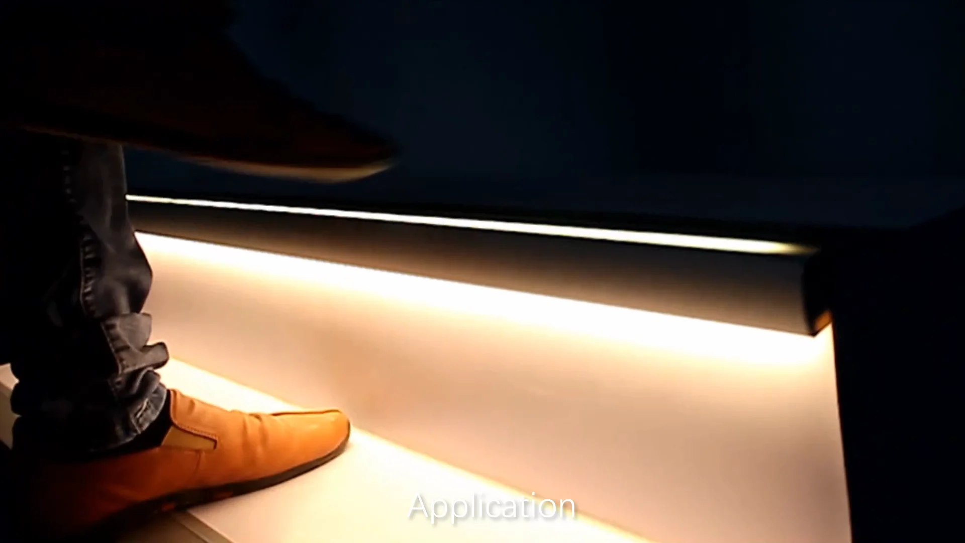 Indoor Light Up Stair Nosing Led Stair Profile With Row Number For