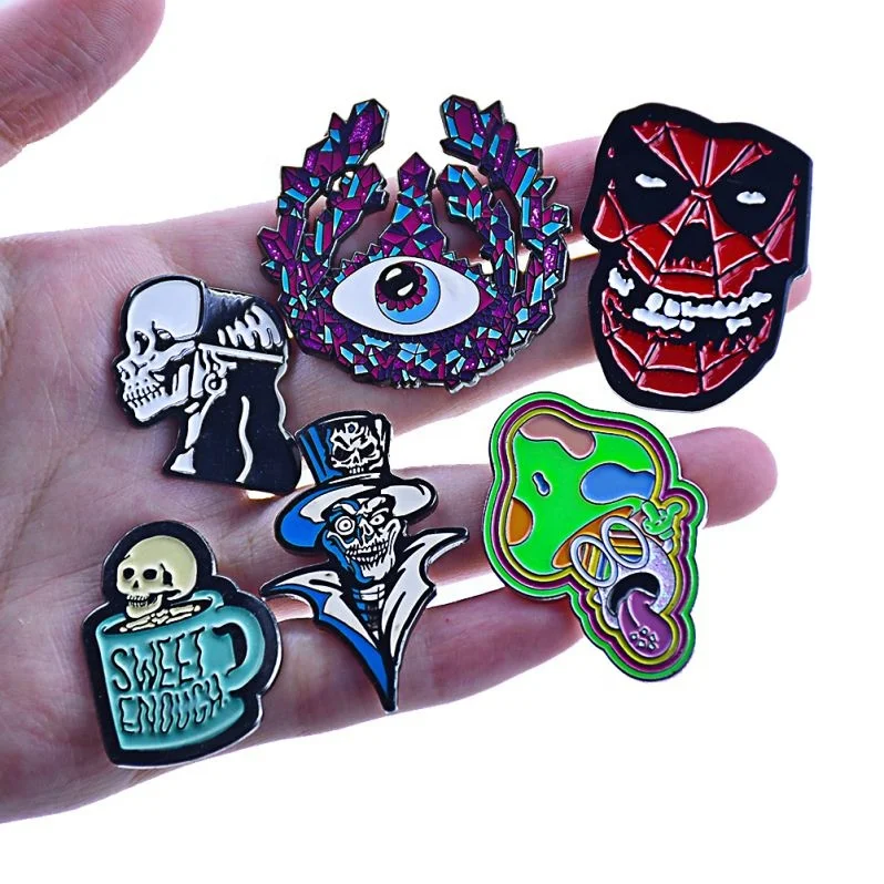 

pins custom,5 Pieces, Pantone colors