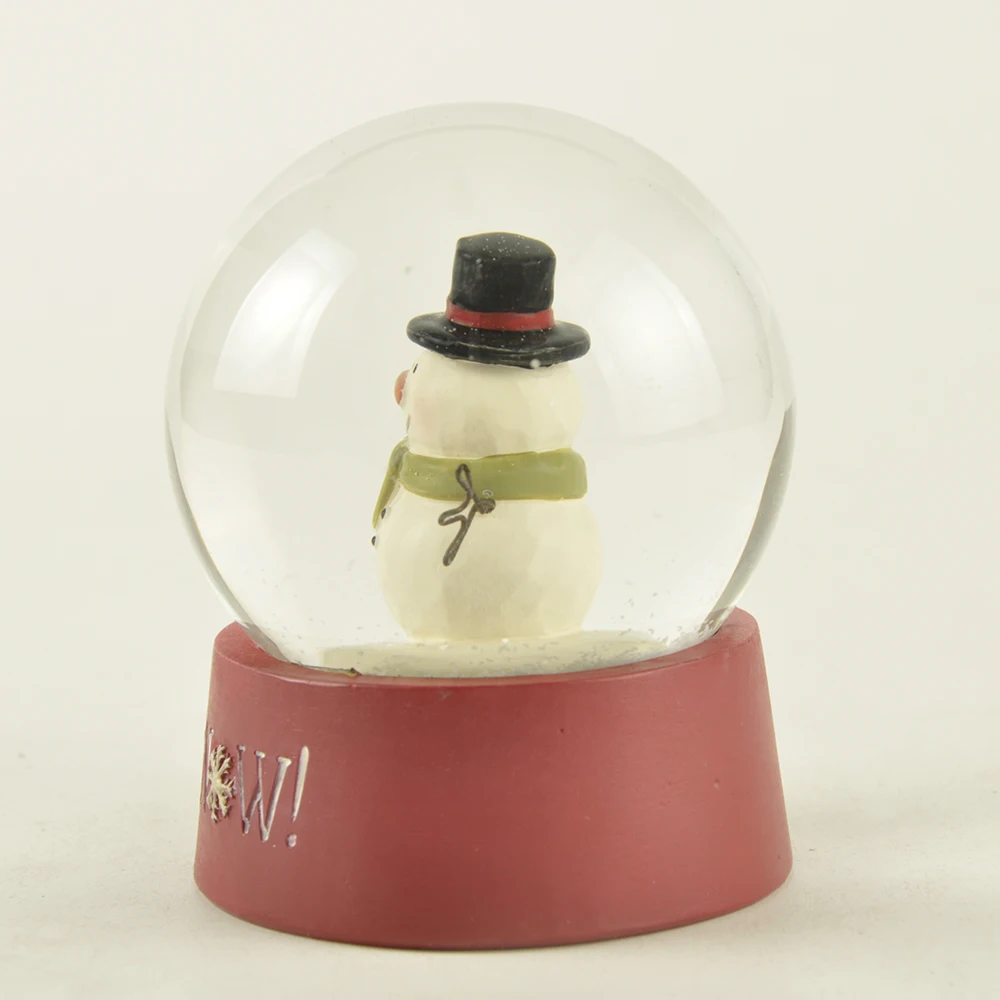 New Custom Design Personalized Cute Polyresin Snowman Snow globe Christmas water globe decor