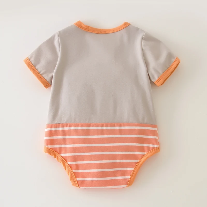 批发纯棉热卖新生婴儿男孩和女孩可爱的夏季婴儿连衣裤