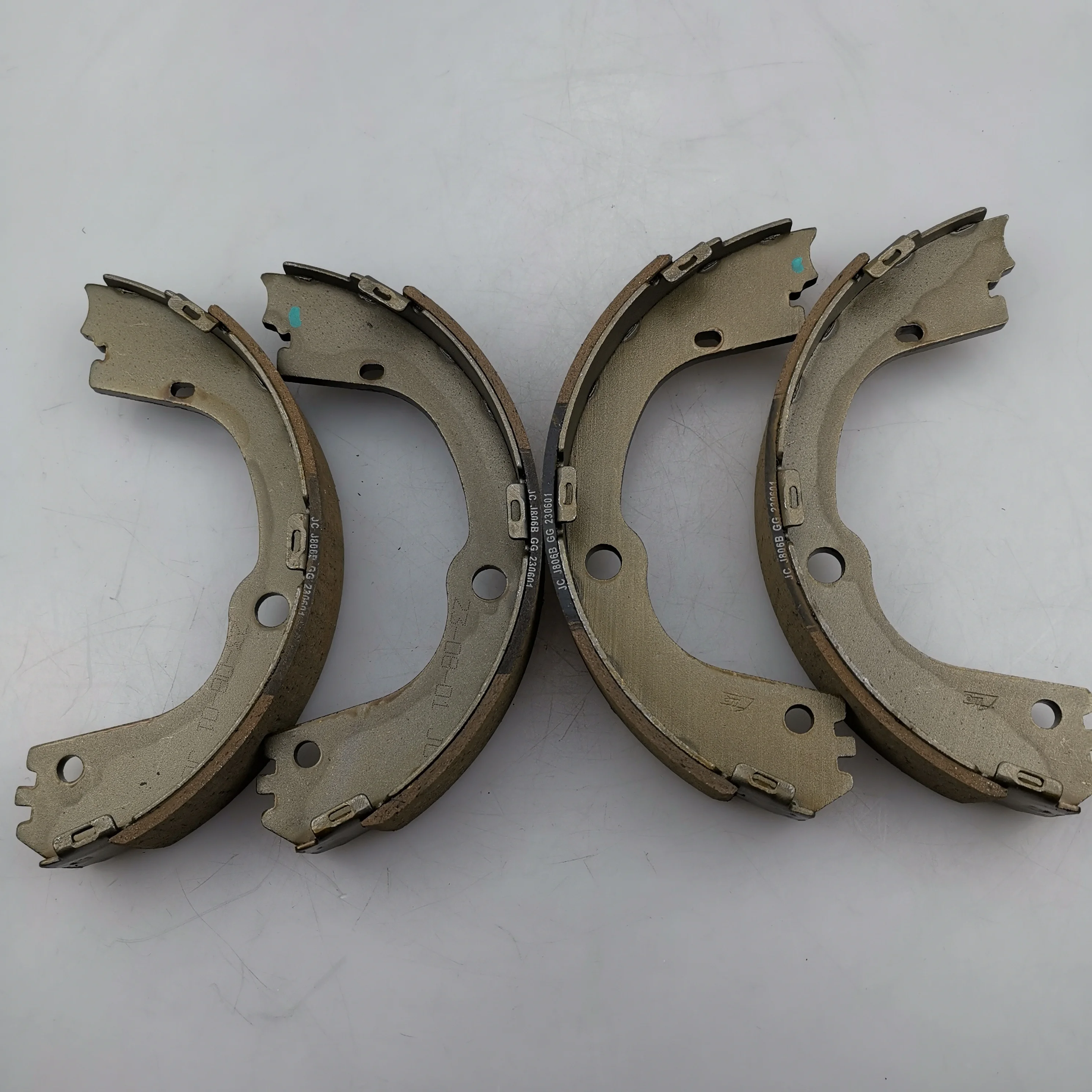 Saic Maxus G10 Original Rear Brake Shoes C00027026 - Buy Maxus G10 ...
