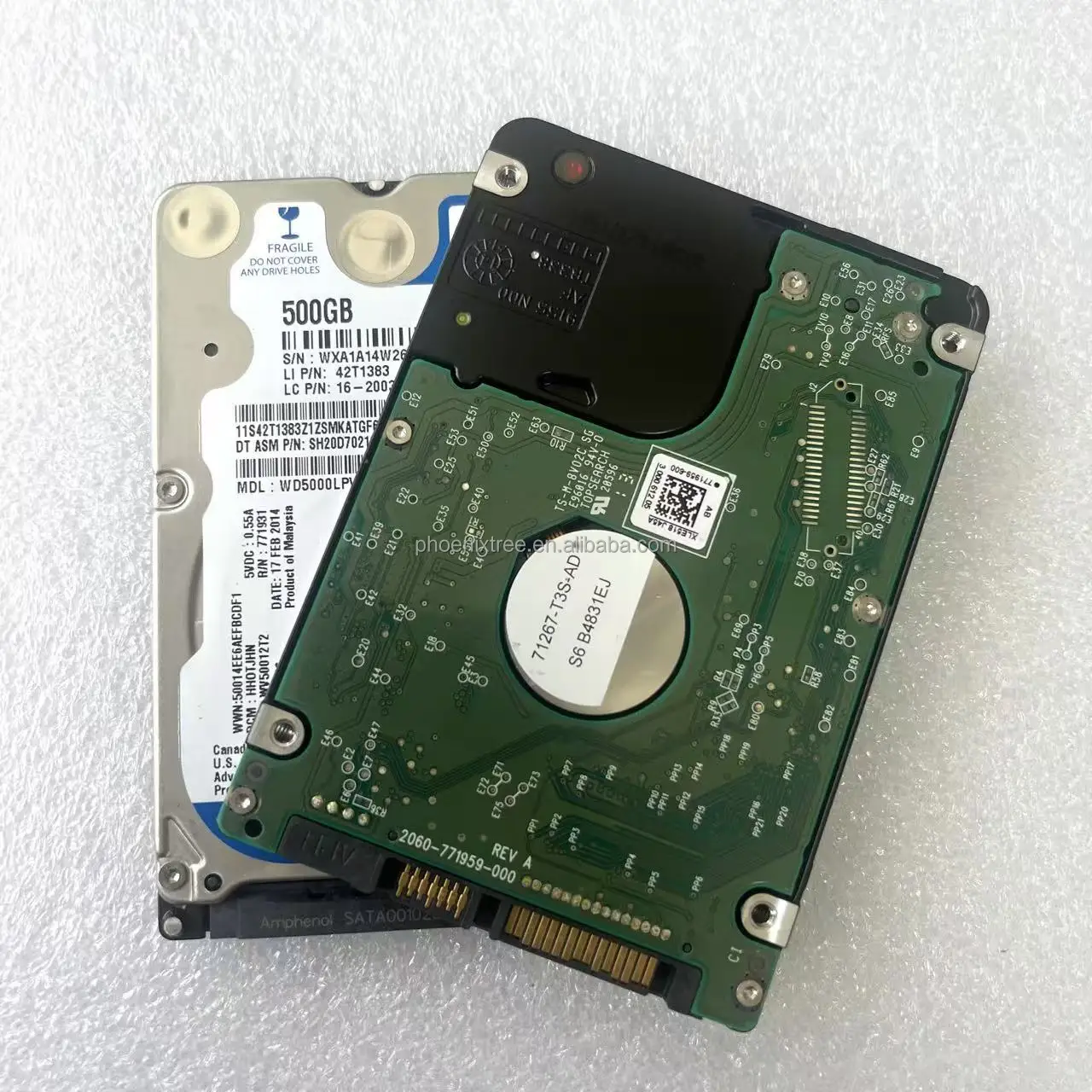 Side-by-side comparison of 7mm and 9.5mm 2.5-inch HDDs