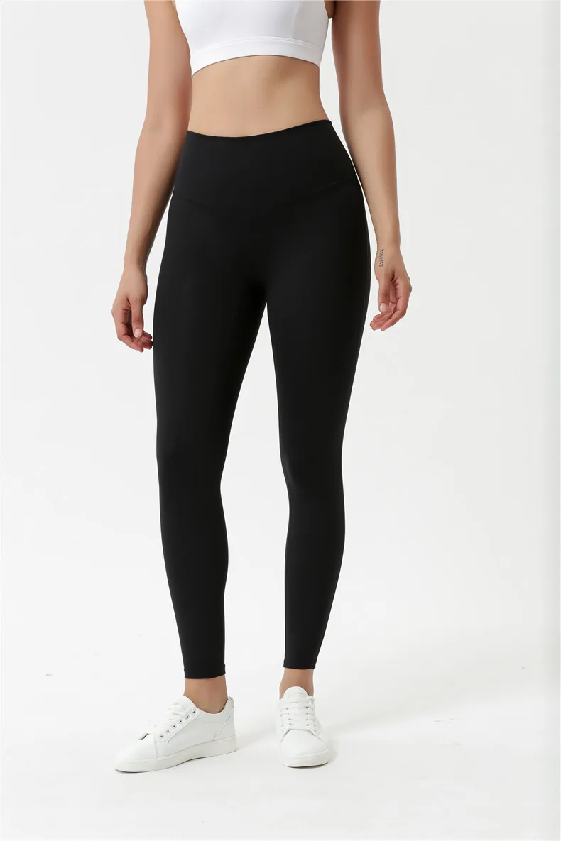 Source Mulheres indianas Sexy Yoga Esporte Leggings Mulheres Nuas Calças de  Yoga Private Label on m.alibaba.com