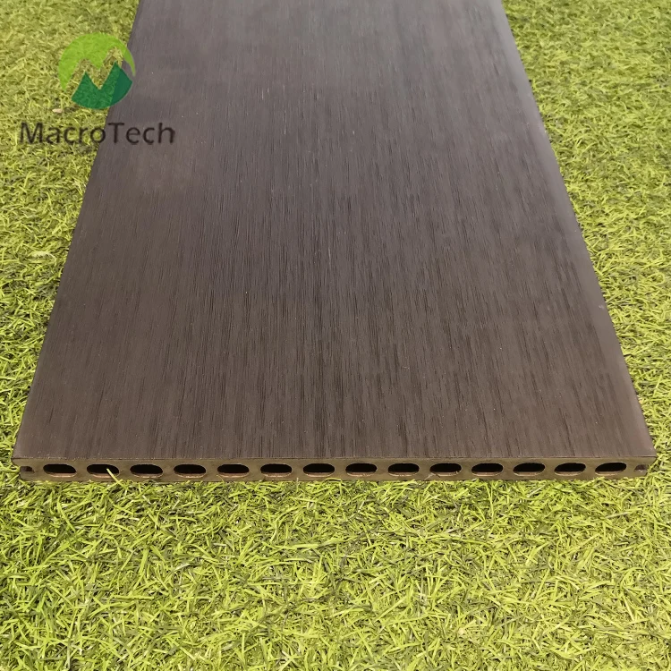 Cheap composite deck boards laminated wooden flooring waterproof wpc garden decking flooring