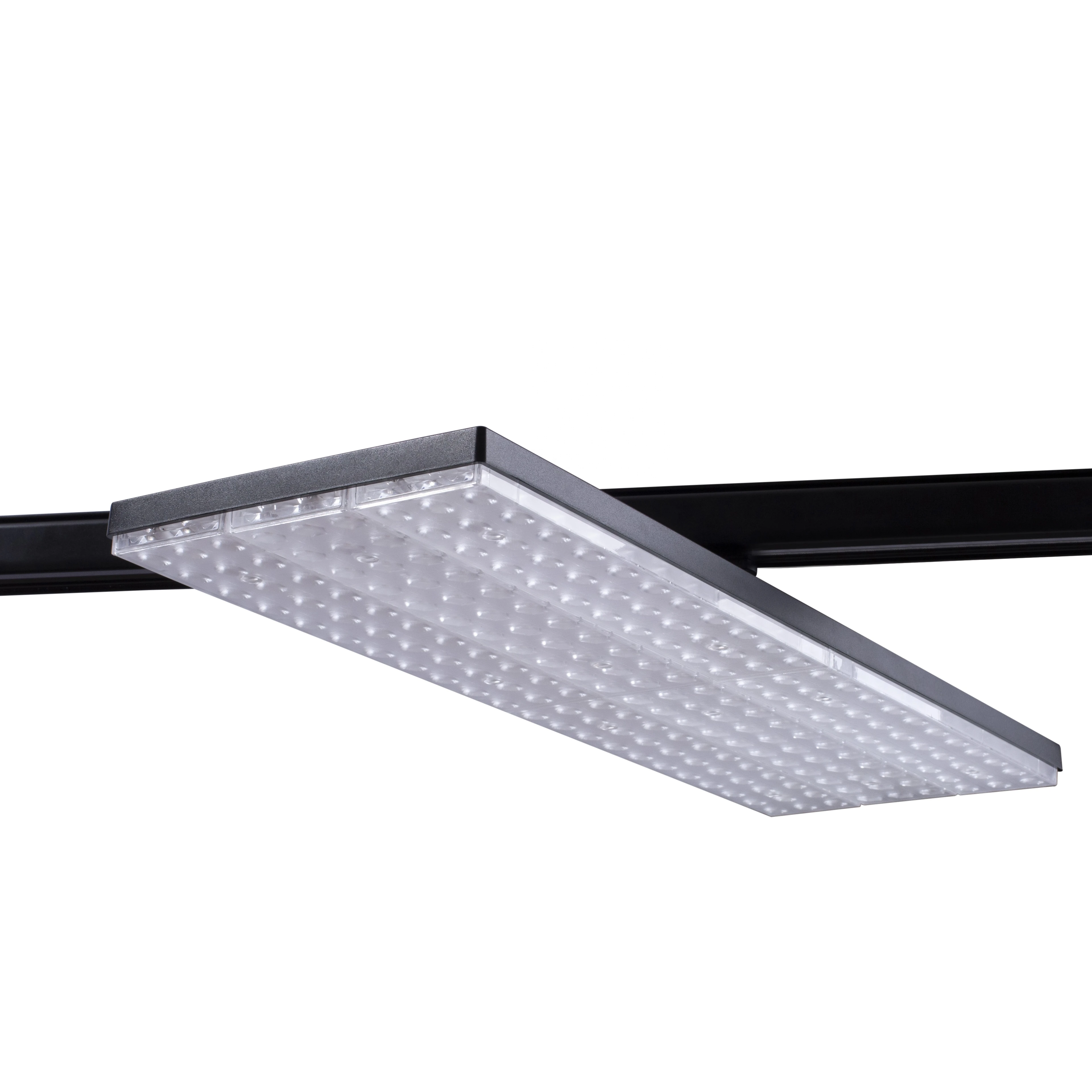 TRIECO Retail  lighting solution 160lm/w    led track light