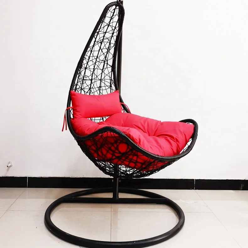 suspended chair .jpg