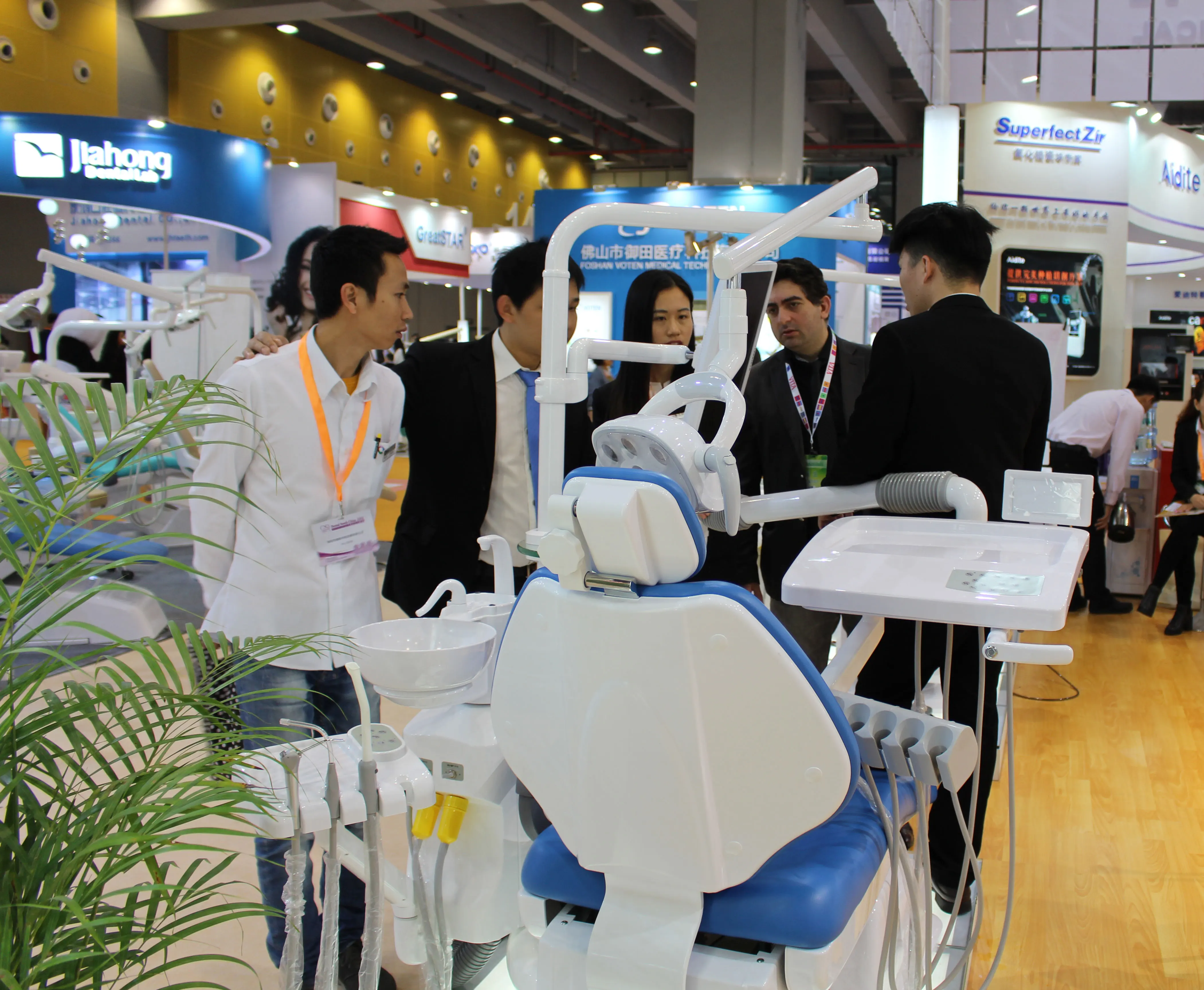 Foshan Hongke Suntem Dental Chair With Spare Part Buy Dental Chair