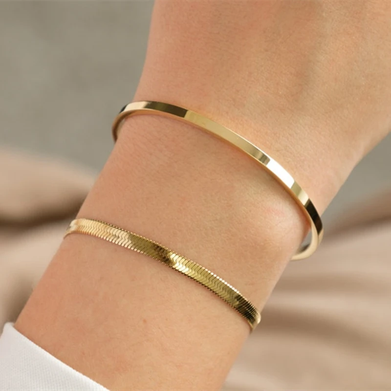 18k hotsell Gold Womens Flat Herringbone Bracelet 18 K Ladies Fine Jewelry Thick 7