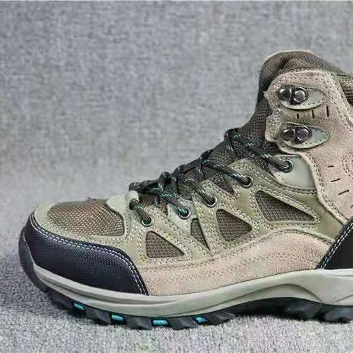 high ankle hiking shoes