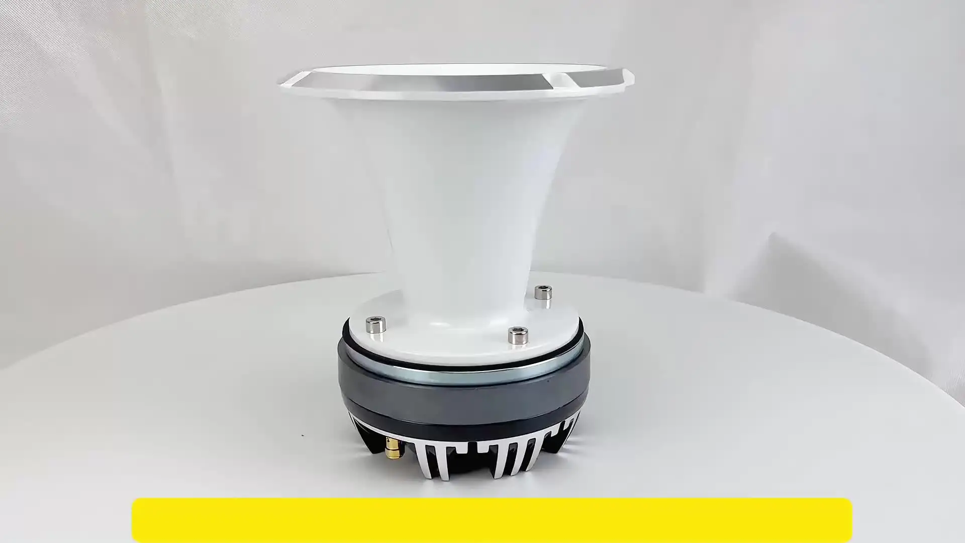 DS18 PRO-DR250TI Hochtöner Kompressionstreiber