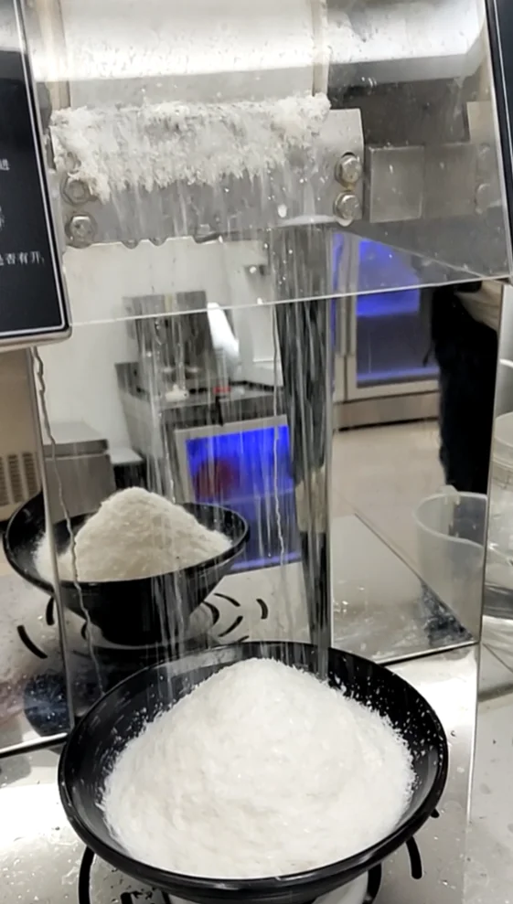 Máquina de gelo automática da neve do leite 2020, máquina de fatura de gelo comercial do floco da neve, máquina coreana de Bingsu para a venda